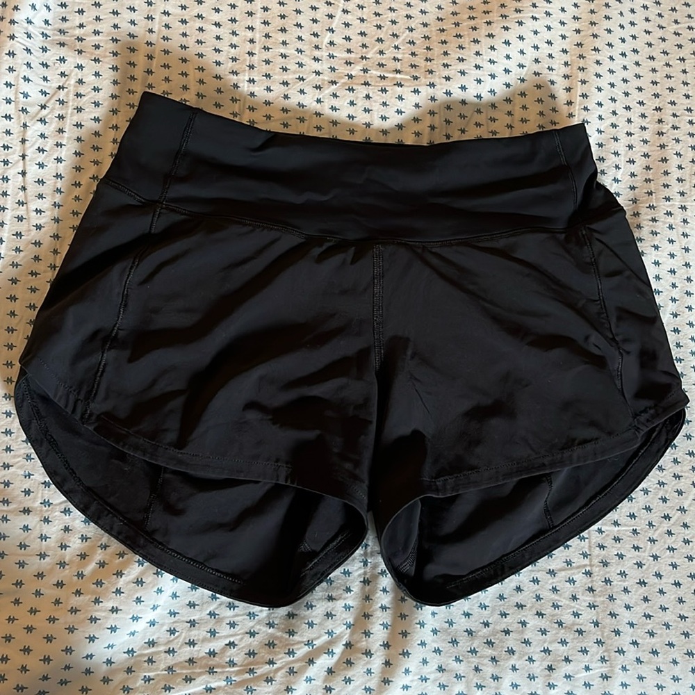 Lululemon black speed up shorts